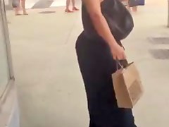 Candid PAWG Embarassed About Her Big Juicy Ass