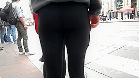 Candid - Redheads in Lululemon Leggings
