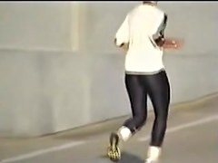 Candid camera sexy video of hot butted amateur runner 07zu
