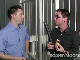 Cassandra Nix Sucks Long Dicks In The Jail