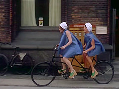 Classic XXX - I Tvillingernes Tegn (1975)