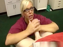 Cougar doc cum blasted after hj at her office
