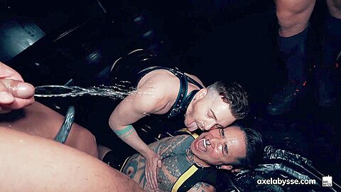 Crushed V