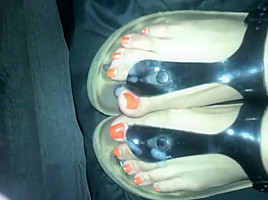 Cum on toes/Sandles