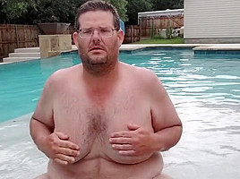 Cum swimming with me