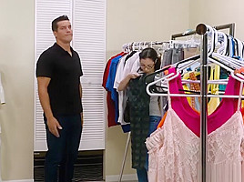 Curvy Mannequin Doll Comes To Life In A Clothing Store