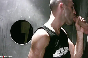 Darkcruising com - An Xxl Cock