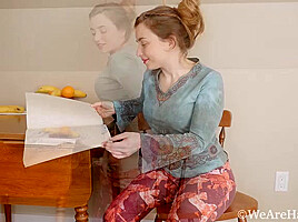 Dawn Honey Crisp masturbates with her banana - WeAreHairy
