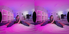 Erotic Gaming Session With Milena Ray