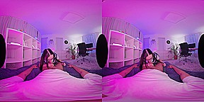 Erotic Gaming Session With Milena Ray