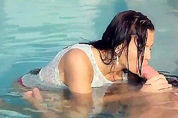 European beauty Hanna taking in blowjob porno in outdoor
