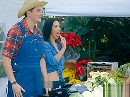 Farmers Market Wife Fuck