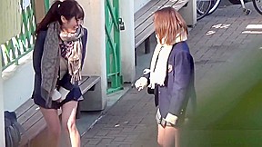 Fetish japanese teenager 18+ pisses