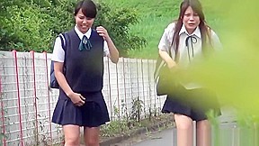 Fetish japanese teenager 18+ pisses