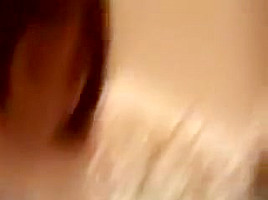 Film perso d'une brunette aux fesses sexys et Step son mec