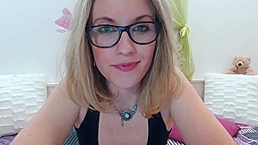 Findom - a new lifestyle to improve your pathetic lil life - EroticTanya