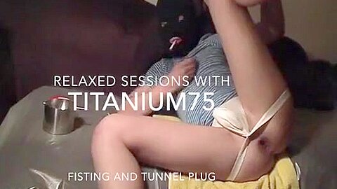Fisting Titanium75 (two)