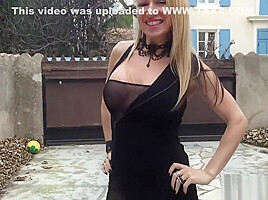 Flashing My Body Naked In A Public Parking