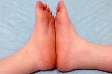 Foot Pov - I Send A Video Of My Feet To My Stepfather So He Can Masturbate With Me Pinay