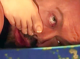 Foot Scene - Lucy Liu Tramples a Man in Charlie's Angels (2000 Film)