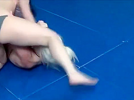 Fuck Towards A Mutual Orgasm In Catfight