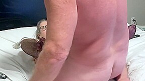 Gets A Hard Fucking Hubby Fills Her Pussy With Cum