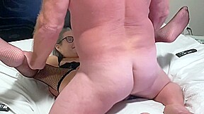 Gets A Hard Fucking Hubby Fills Her Pussy With Cum