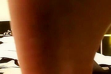 Giantess Deeane I have a secret