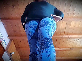 Giantess Steps On Bug In Her House POV (Add For More)