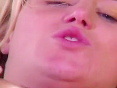 Girl Next Door Summer Show Slutty Side To Her Neighbor