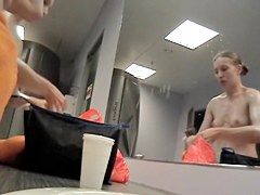 Girl in changing room spied naked in front of the mirror