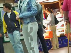 Girl's perky ass in sport tights street video