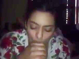 Glorious blowjob from gorgeous babe
