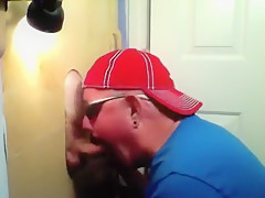 Gloryhole Married Boyfrend Returns to Face Hole Me