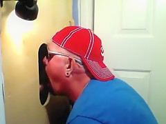 Gloryhole Married Boyfrend Returns to Face Hole Me