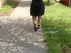 HUGE LATINA BUTTCHEEKS 4