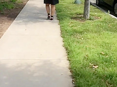 HUGE LATINA BUTTCHEEKS 4