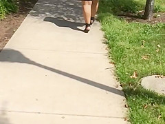 HUGE LATINA BUTTCHEEKS 4
