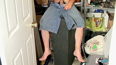 Hairy Cock And Cummy Feet - Lil B