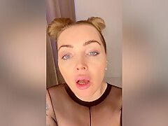 Hot Milf - Pozvonila Parnu Na Rabotu I Specialno Vozbudila Ego Joi
