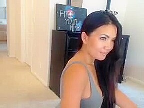 Hot Oriental Leilee Cam