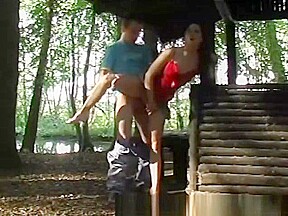 Hot amateur girlfriend outdoor hardcore action
