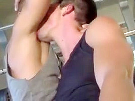 Hot armpit play