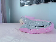 Hot blonde foot feitsh sucking her toes