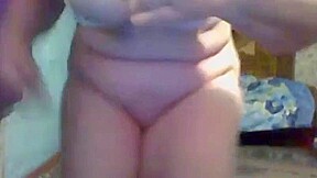 Hot russian mature vera play on skype