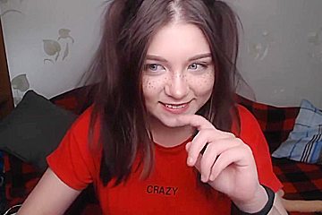 I Play With Dildo And Tits