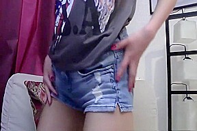 I make this whore get naked while chatting