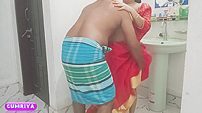 Indian Beautiful Girl Have Fun Cumriya