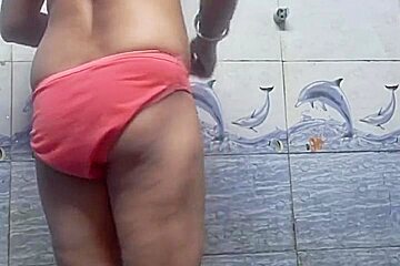 Indian Desi Sabita Bhabhi Very Hot Skinny Sexy Beutiful Bathing And Washing Her Pussy With Soap