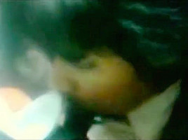 Indian thevidyapayyan sucking college girl boobs
